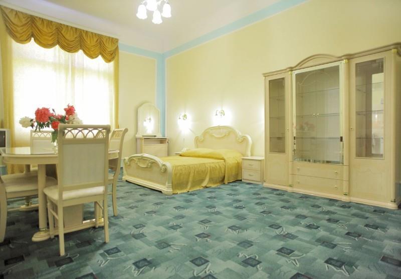 Hotel George 3*