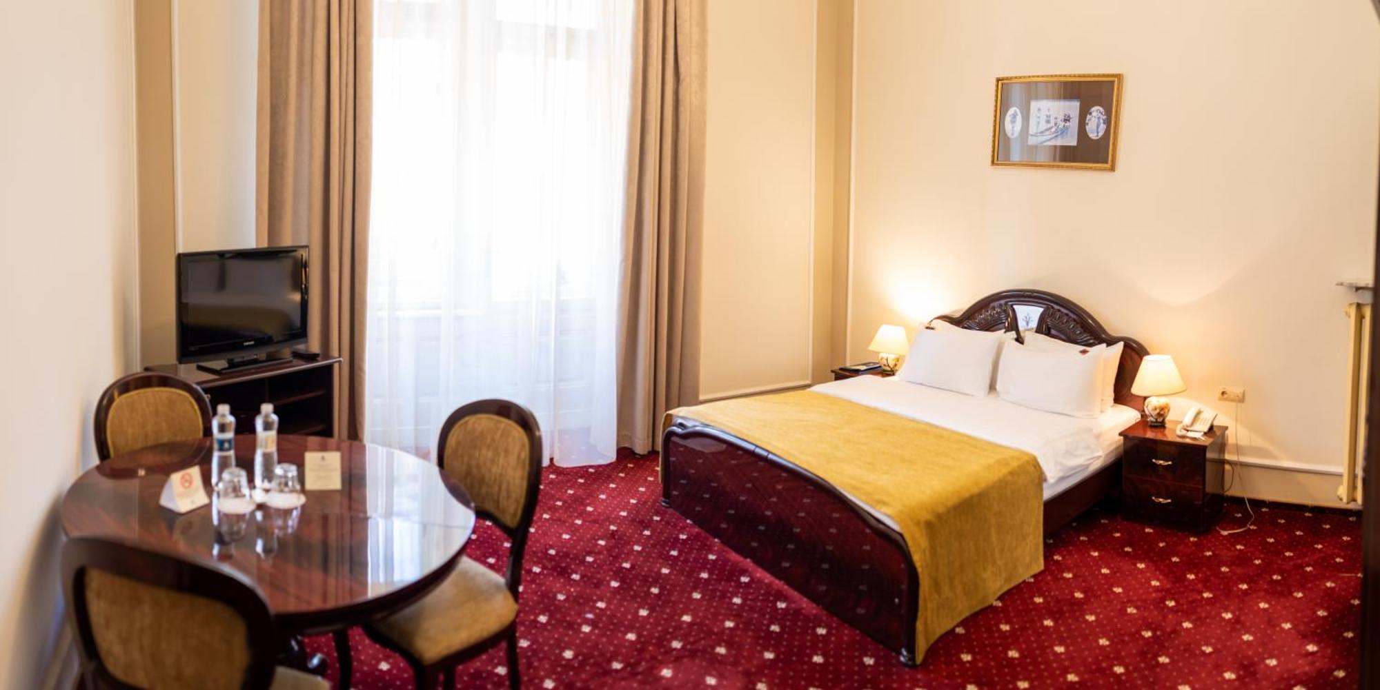 George 3* Lviv