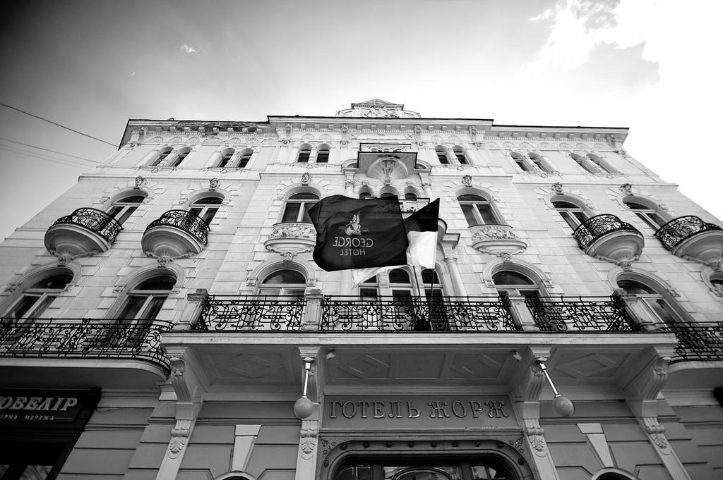 George 3* Lviv