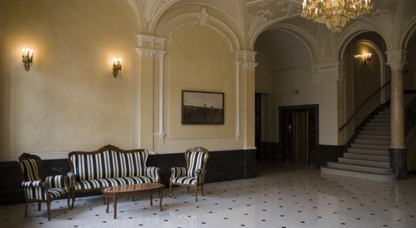 Hotel George